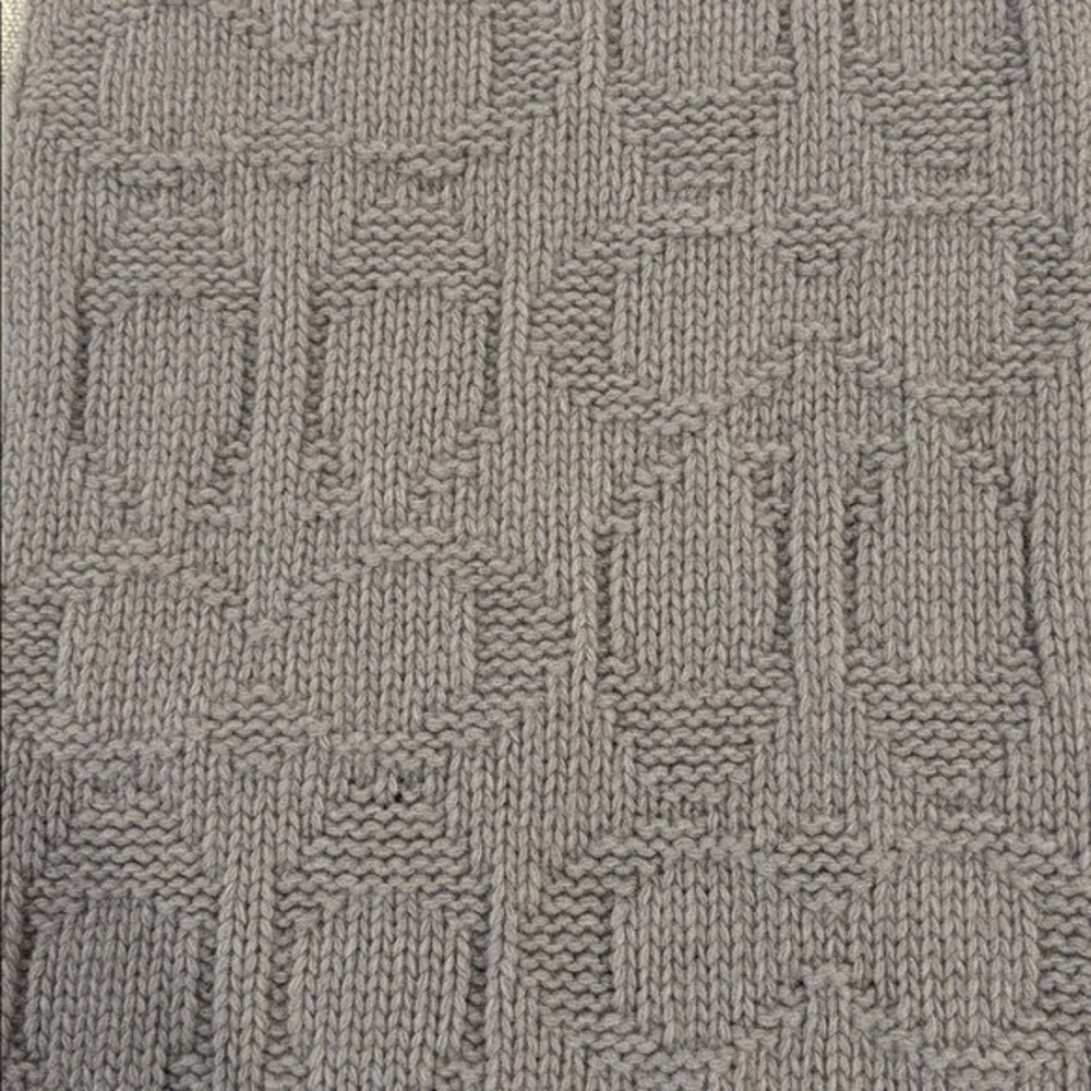 Coach Logo Cable Knit Wool Scarf‎ Unisex Gray